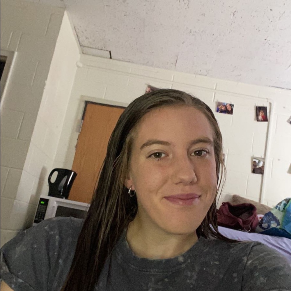 Meet your Posher, Megan